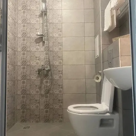 за гости 